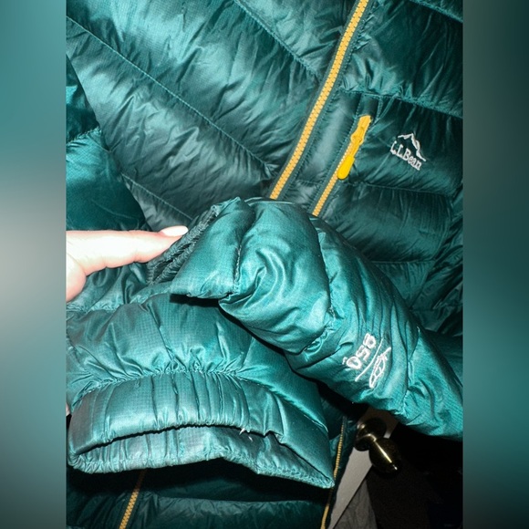 L.L. Bean Men's Green Goose Down filled Puffer Jacket XL outdoor winter hiking - Picture 8 of 14